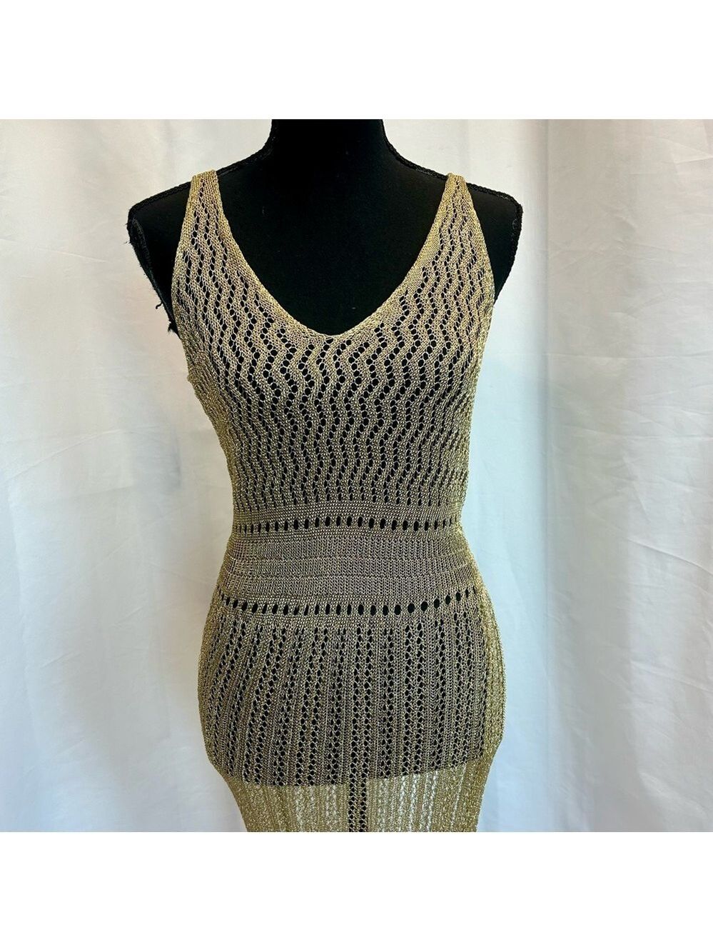ZARA GOLD FITTED METALLIC THREAD CROCHET KNIT SPAGHETTI STRAP MIDI MAXI DRESS M - Picture 6 of 12